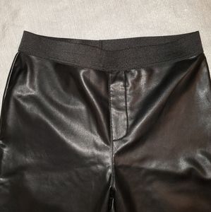 Faux leather leggings